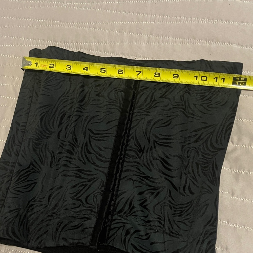 Maidenform Waist Control Cincher Size Medium - Picture 6 of 7